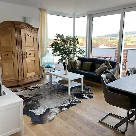 Sonnige Penthouse Apartment Wittenhofen