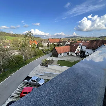 Sonnige Penthouse Apartment Wittenhofen