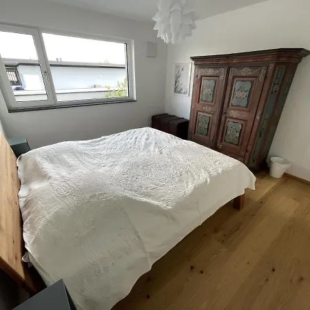 Sonnige Penthouse Apartment Wittenhofen